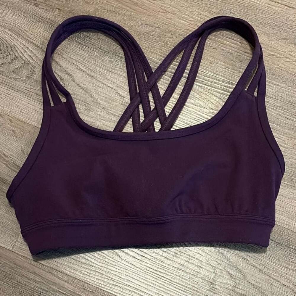 Athleta Fully Focused Strappy Back Sports Bra in Deep Purple XS